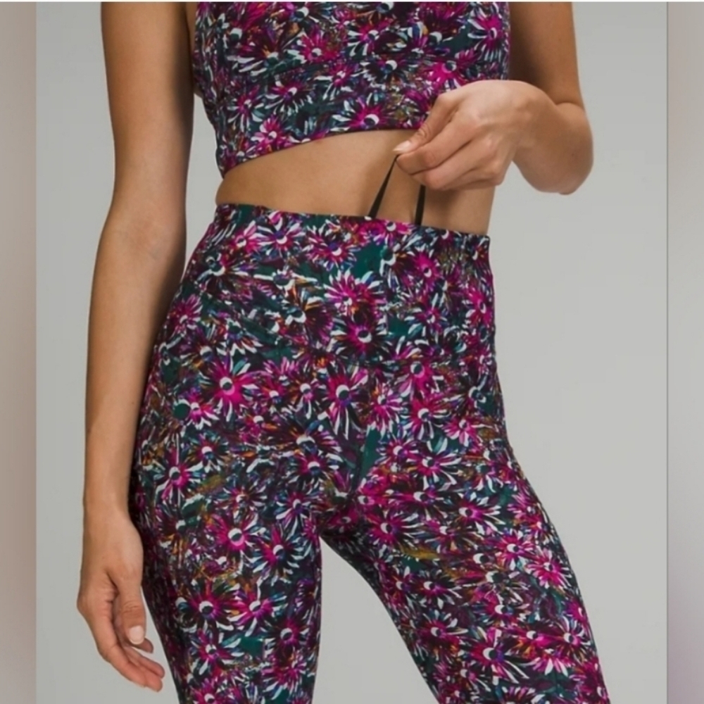 Lululemon Run Swift Speed High-Rise Tight 28" Leggings - Picture 3 of 6